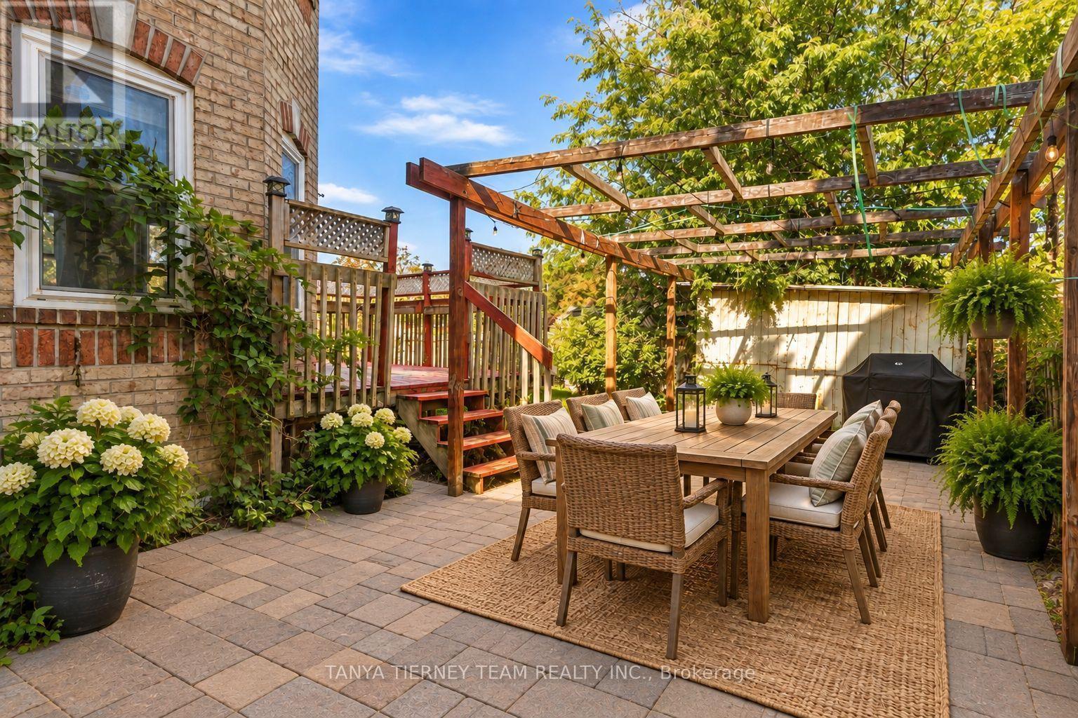 11 Hunter Drive, Ajax, ON