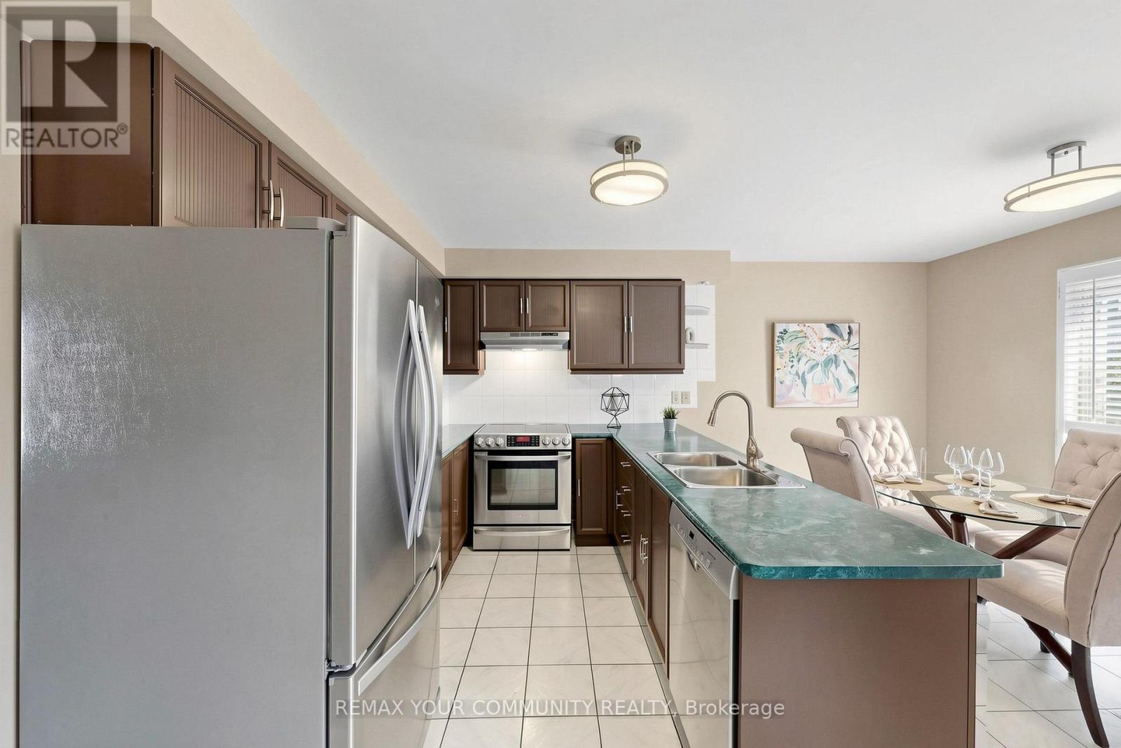 172 Patna Crescent, Vaughan, ON