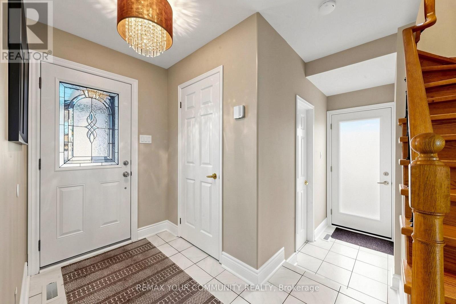 172 Patna Crescent, Vaughan, ON