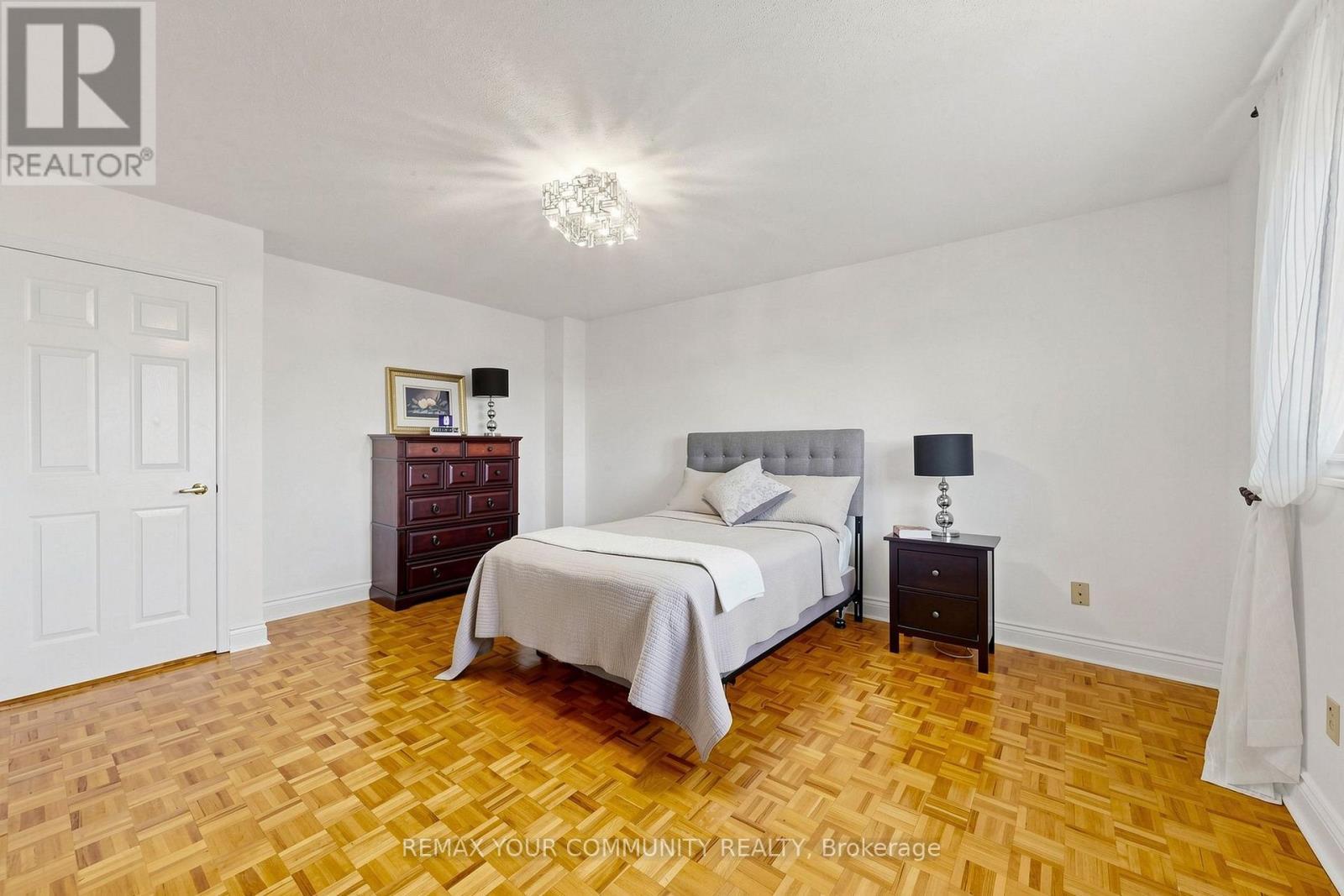 172 Patna Crescent, Vaughan, ON