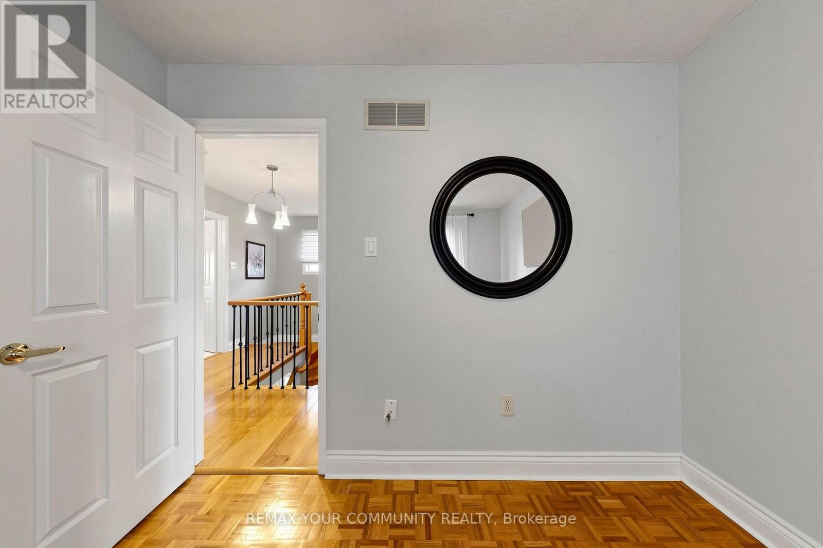 172 Patna Crescent, Vaughan, ON