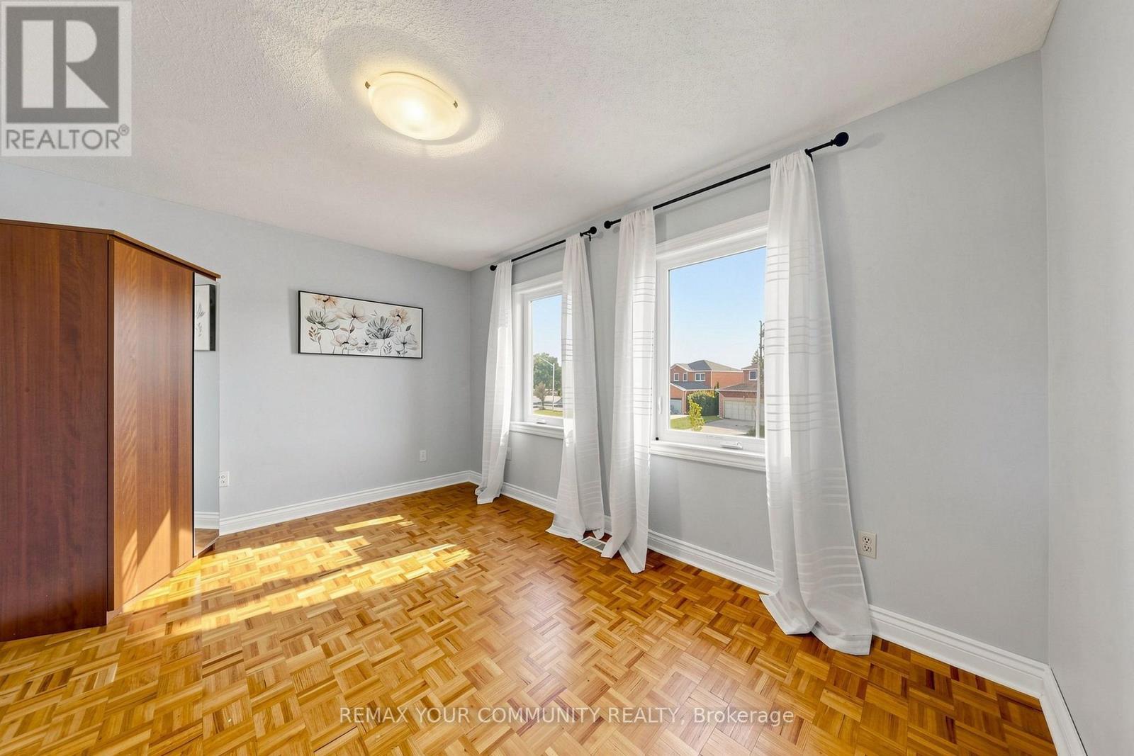 172 Patna Crescent, Vaughan, ON