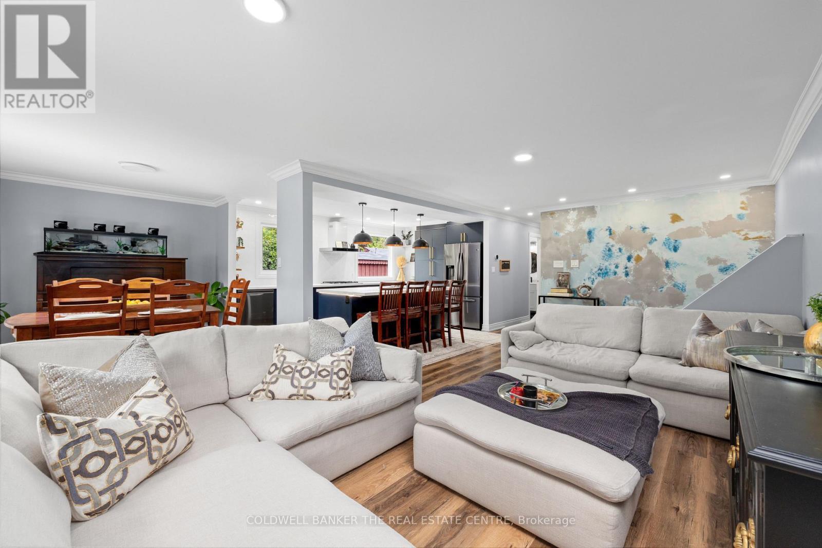 3211 Cowan Avenue, Innisfil, ON