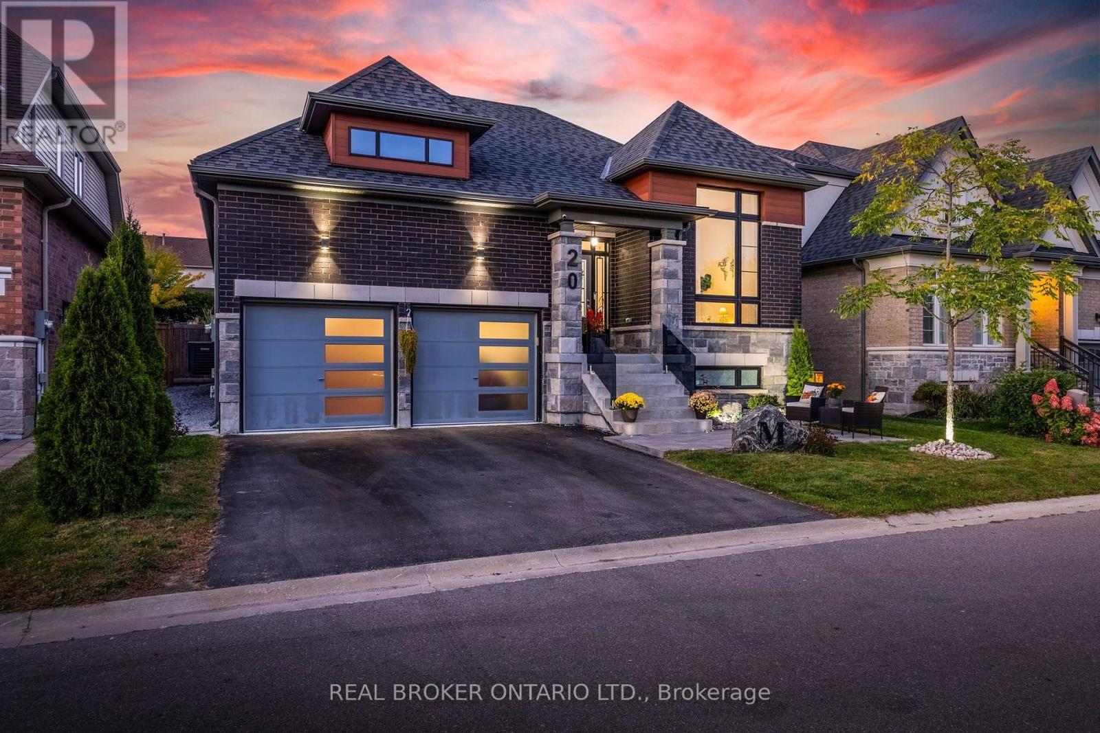 20 Birkdale Place, Newmarket, ON