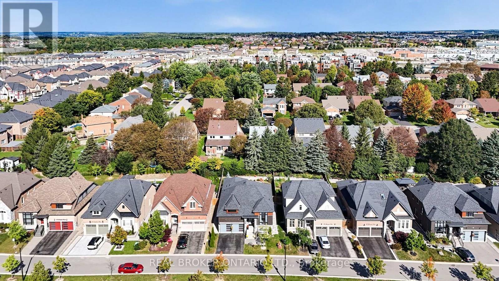 In a Great Location - 20 Birkdale Place, Newmarket, ON