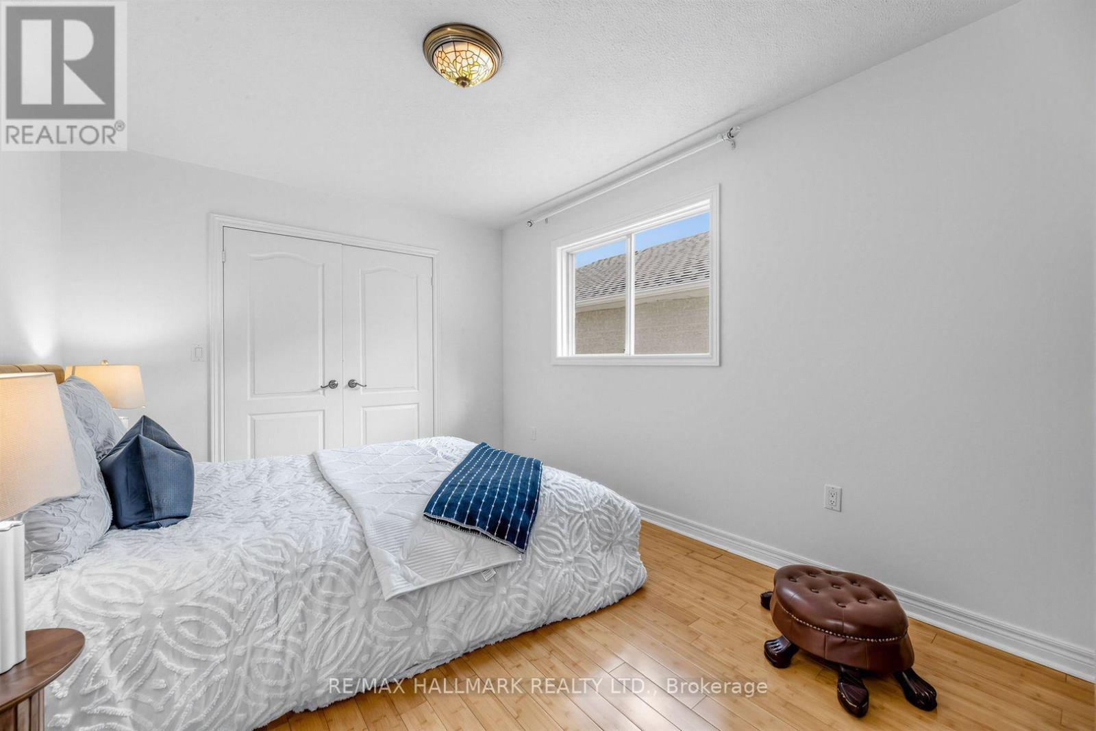 106 Larratt Lane, Richmond Hill, ON
