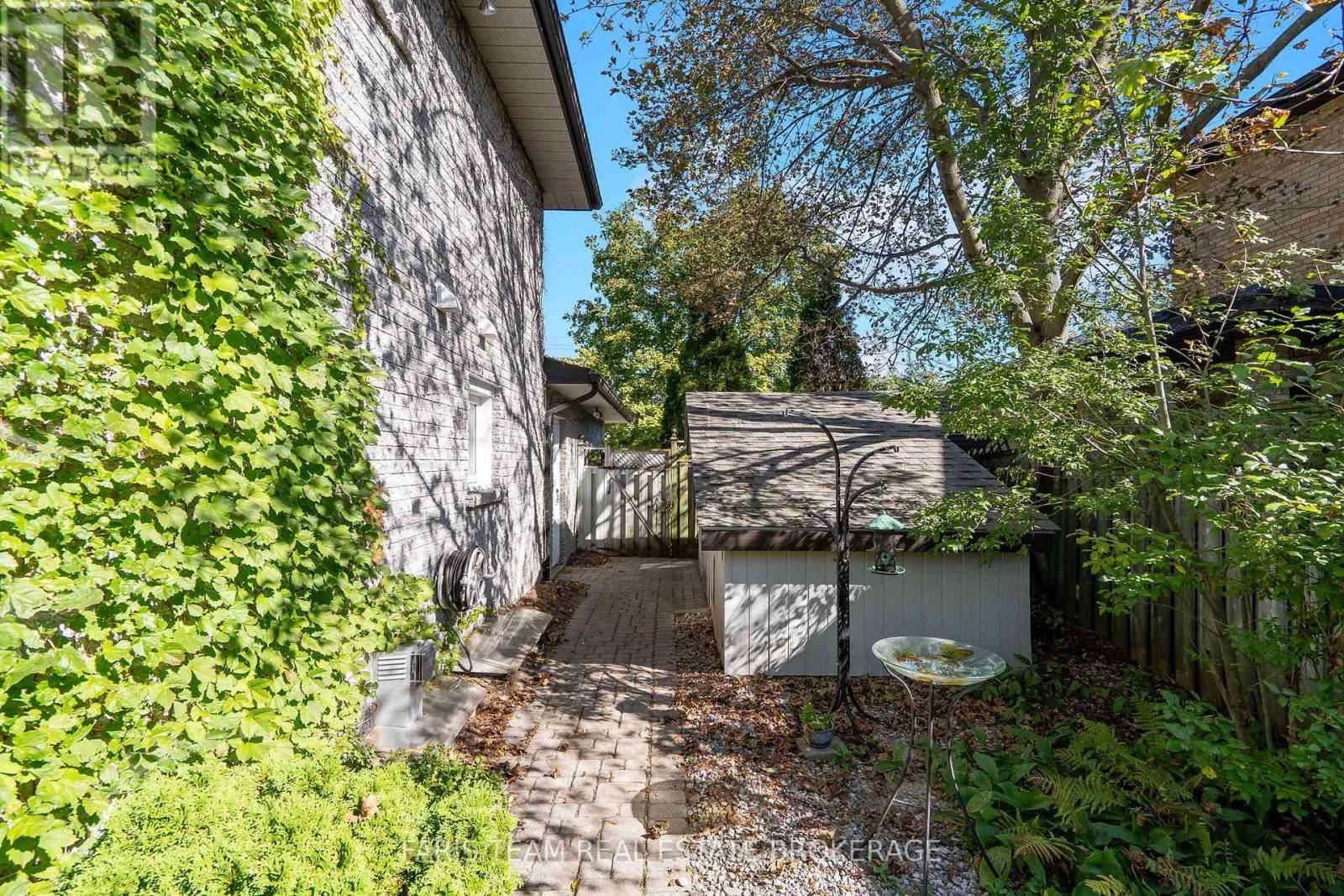 142 Nelson Street, Barrie, ON