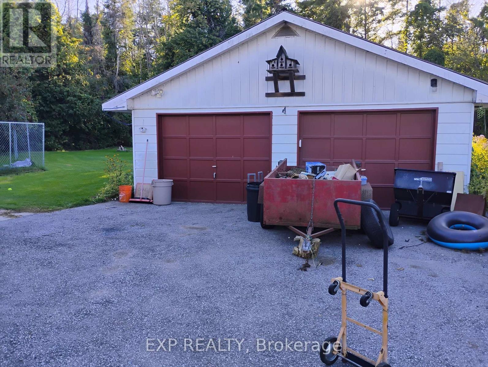 Detached double garage - 4044 Bayview Avenue, Ramara, ON