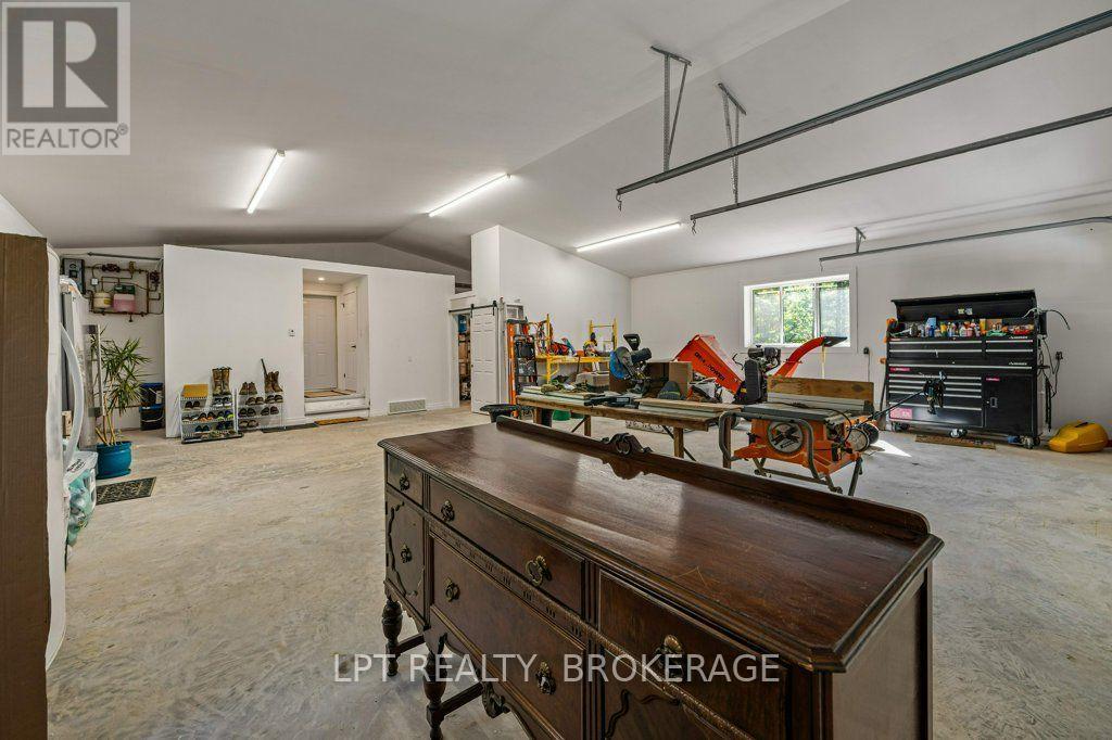 1913 Wagarville Road, Frontenac (Frontenac Centre), ON