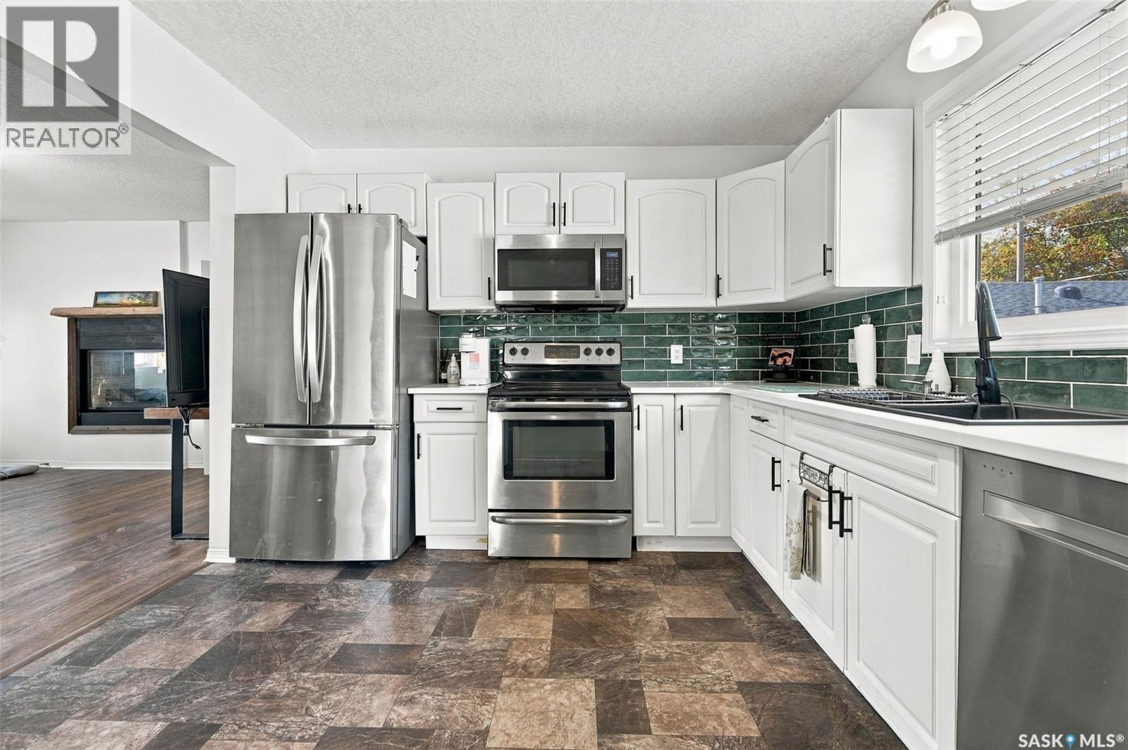 600 Mullin Avenue E, Regina, SK