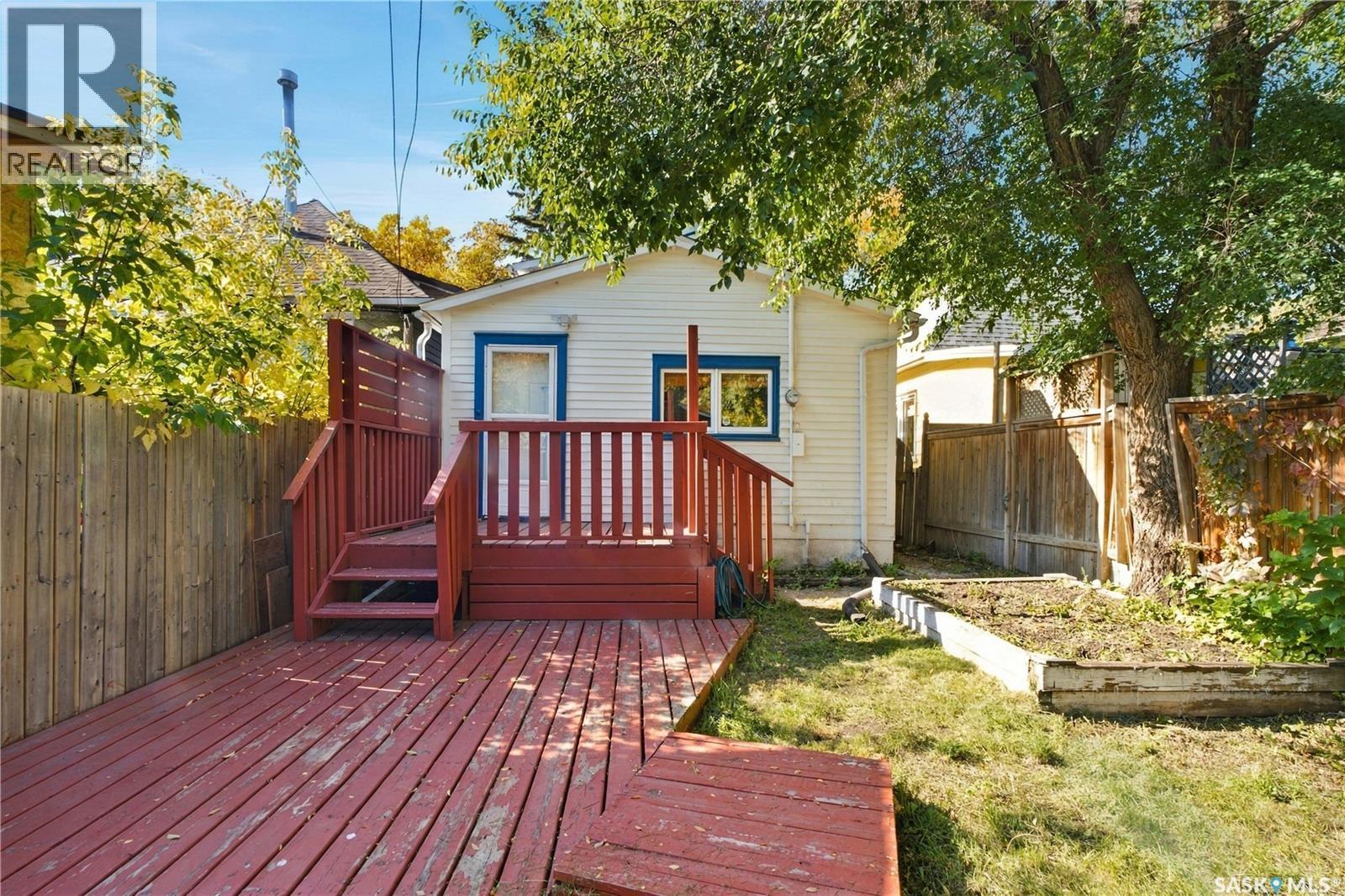218 G Avenue N, Saskatoon, SK