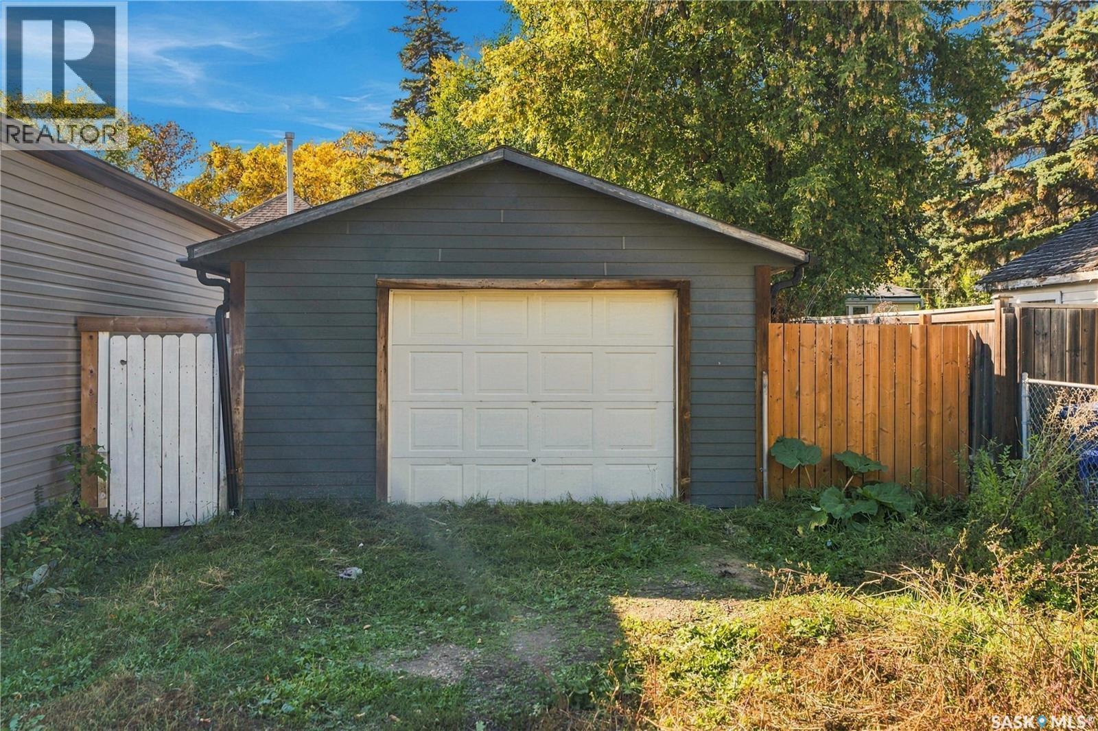 218 G Avenue N, Saskatoon, SK