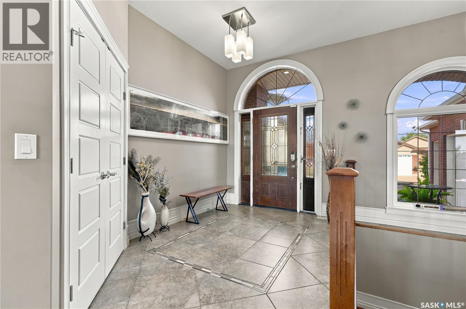526 Hartley Terrace, Saskatoon, SK