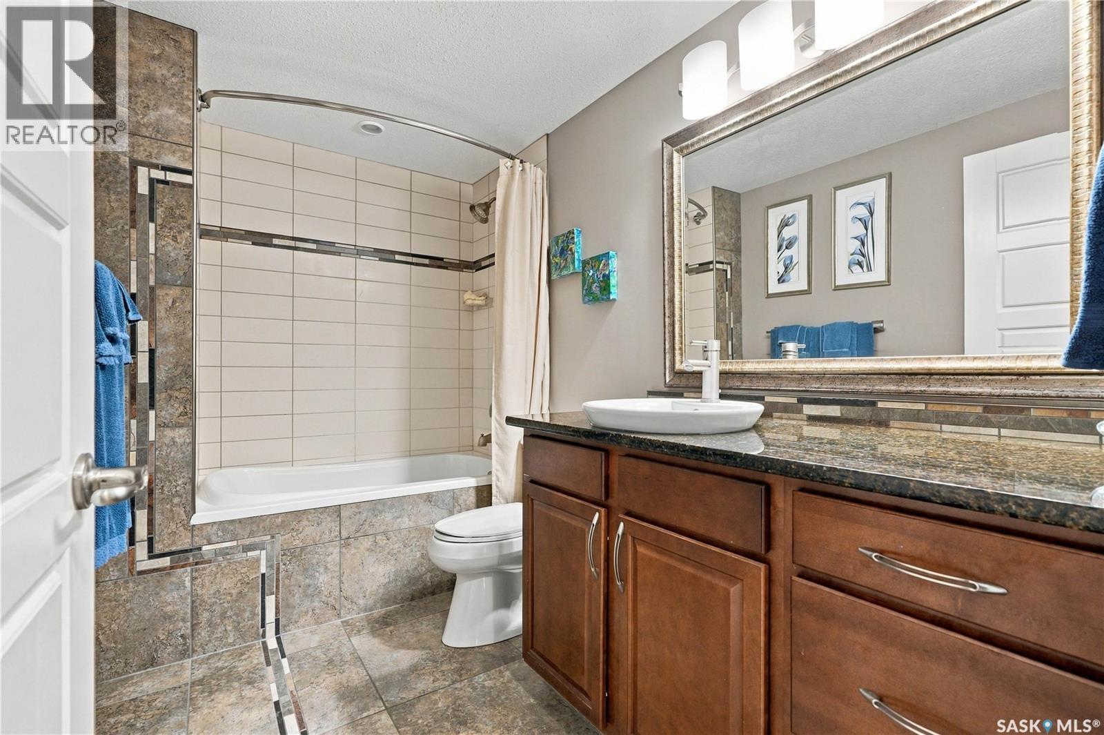 526 Hartley Terrace, Saskatoon, SK