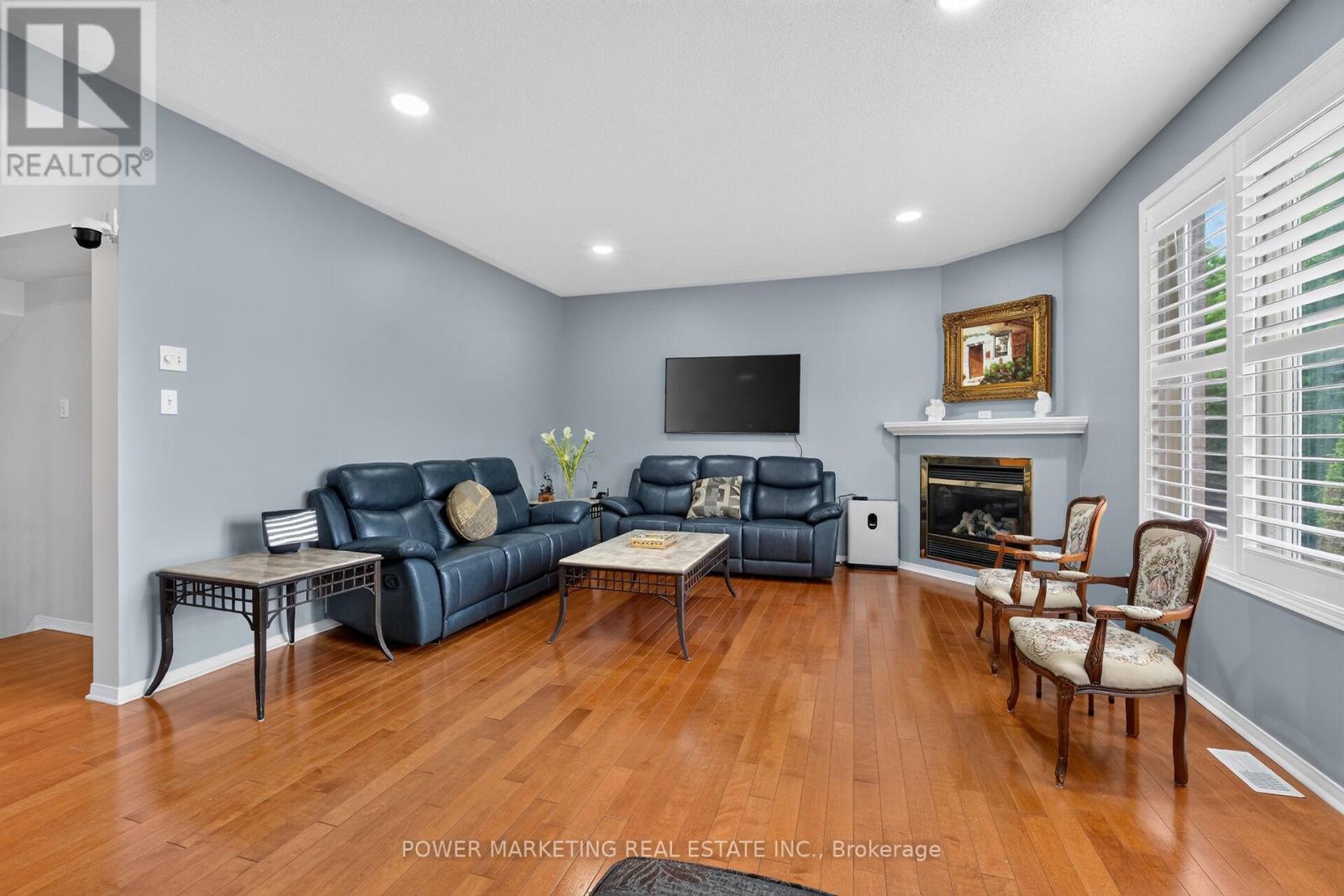 2165 Blue Willow Crescent, Ottawa, ON