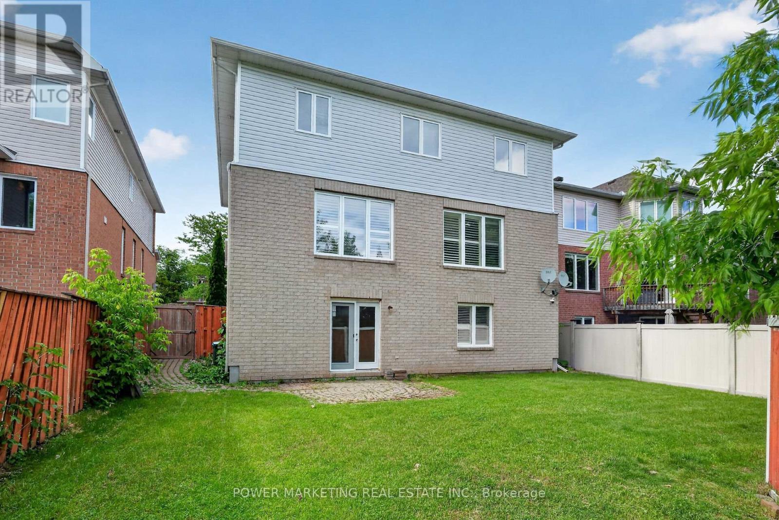 2165 Blue Willow Crescent, Ottawa, ON