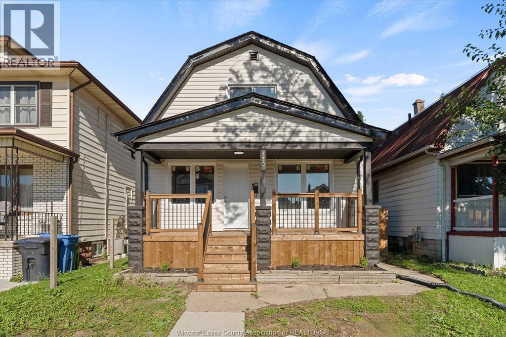 930 Elsmere Ave, Windsor, ON