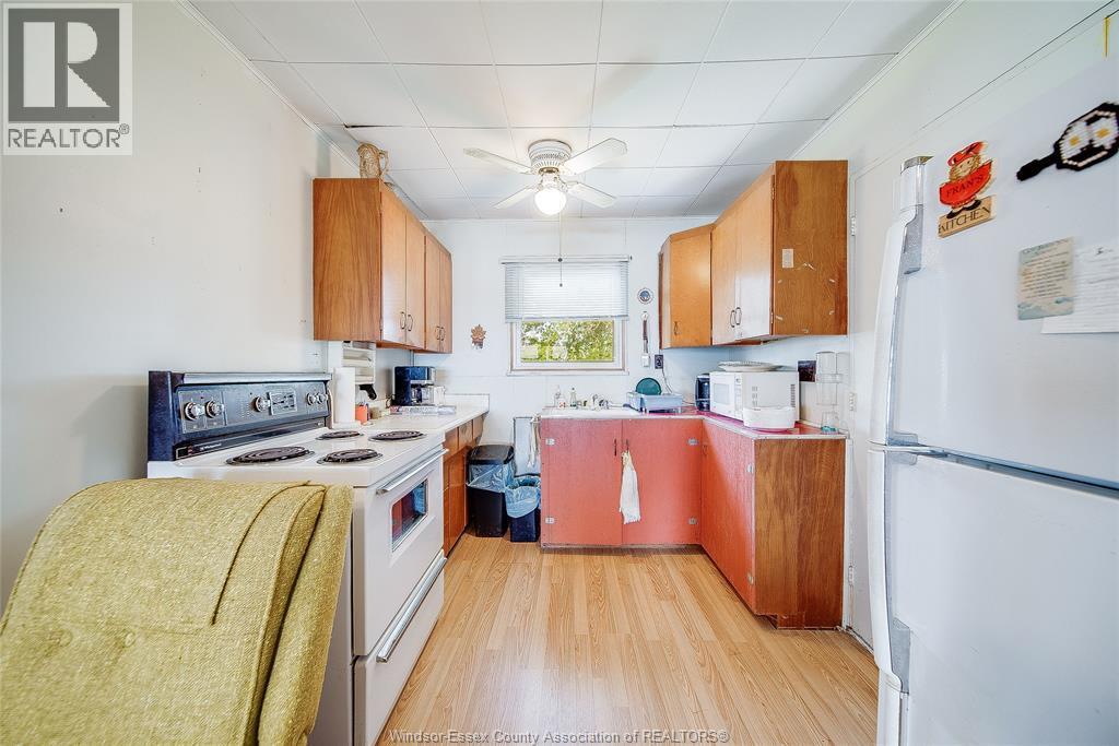 845 Erie Blue, Essex, ON