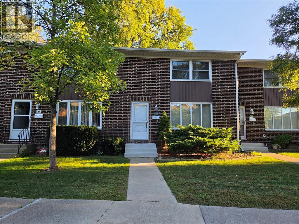 76 Olympus Court Unit# 54, Sarnia, ON