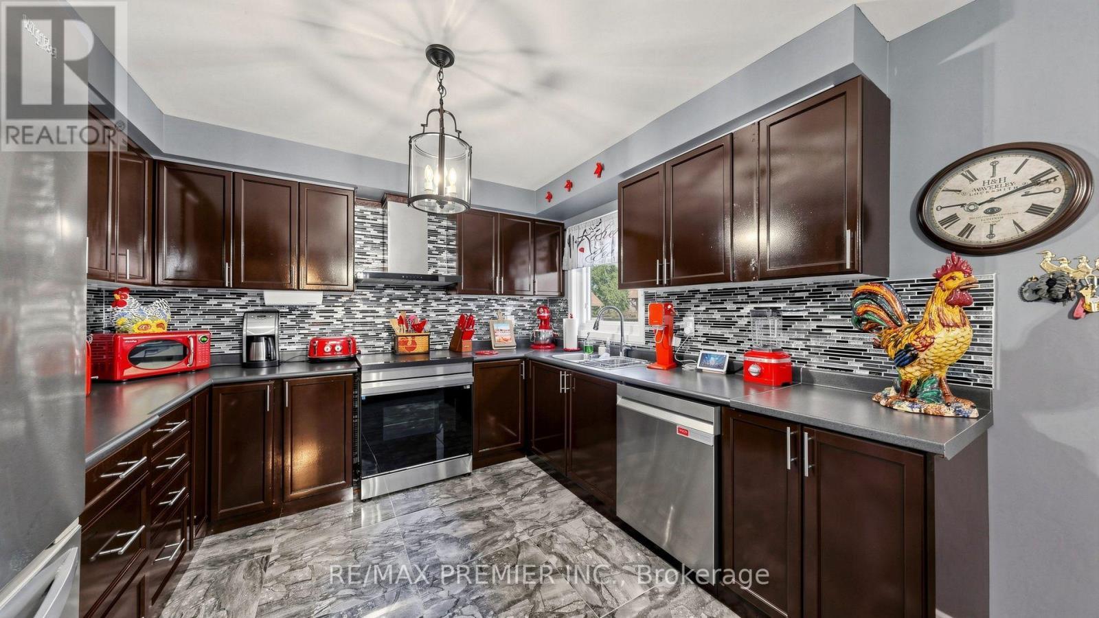 97 Golden Meadow Road, Barrie, ON