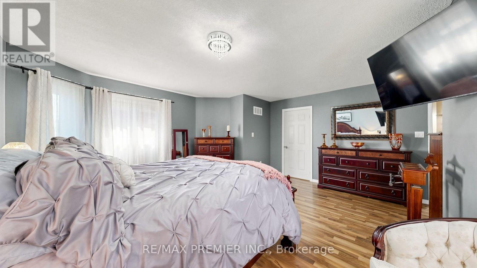 97 Golden Meadow Road, Barrie, ON