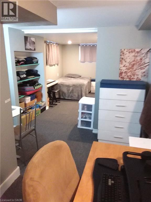 Basement bedroom (largest bedroom in house) - 16 Forest Hill Road, St. Catharines, ON