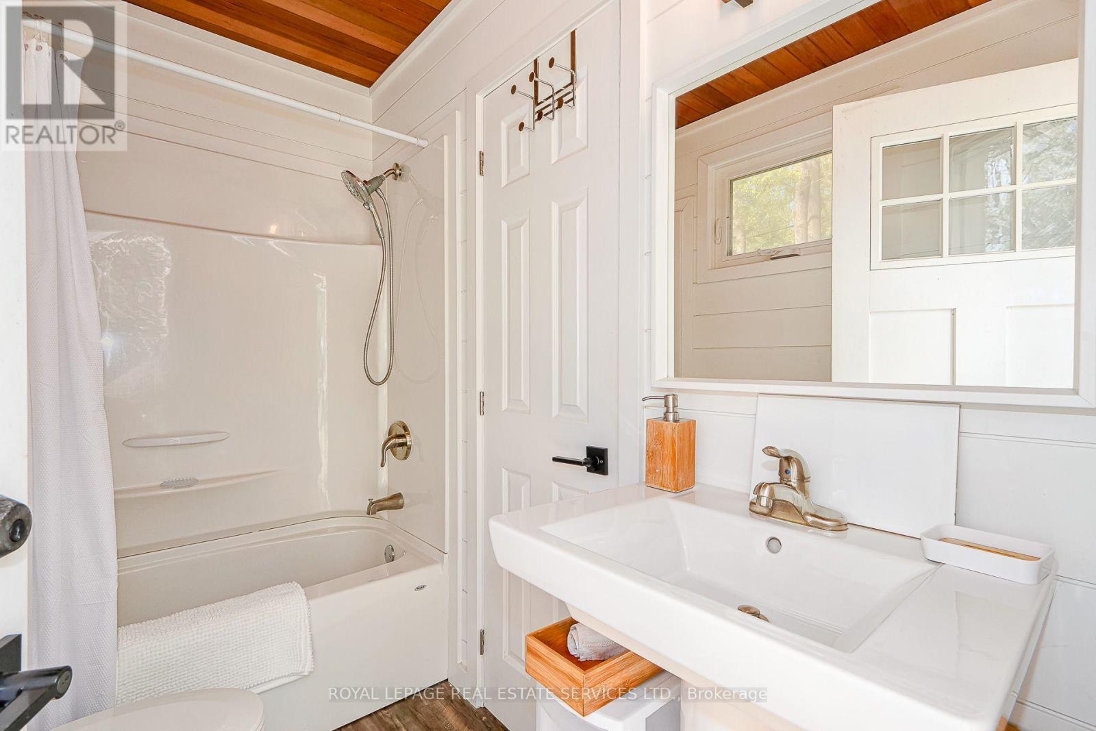 295 Cedar Avenue, Meaford, ON