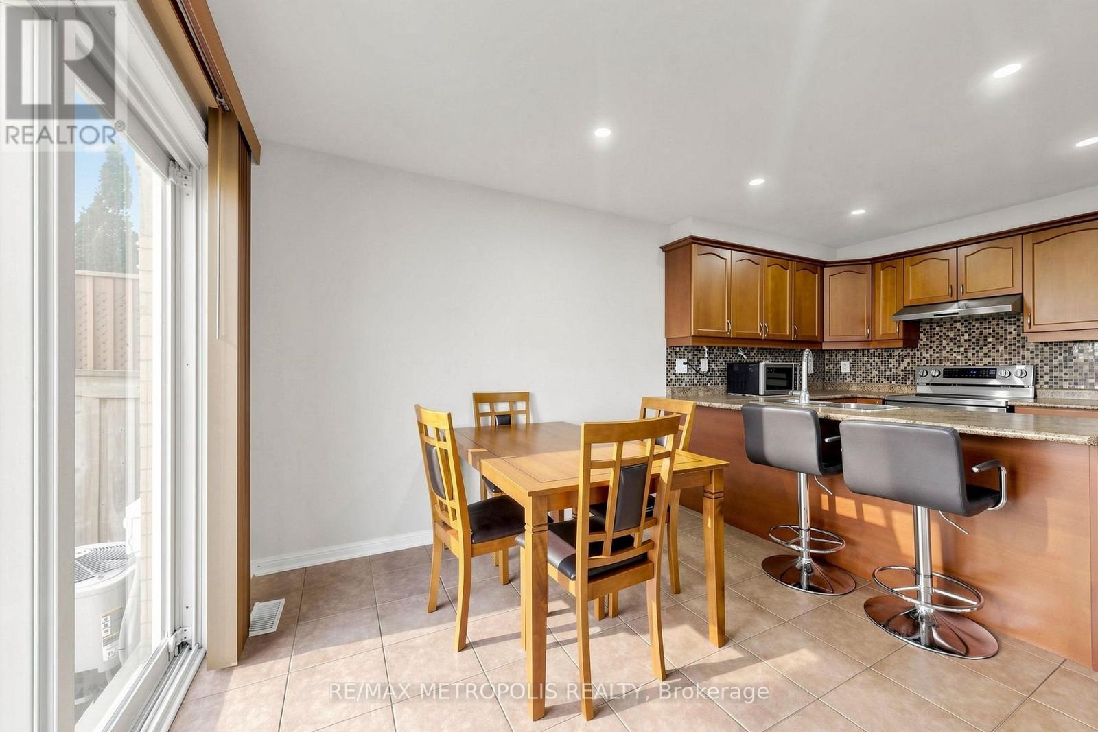 1913 Liatris Drive, Pickering, ON