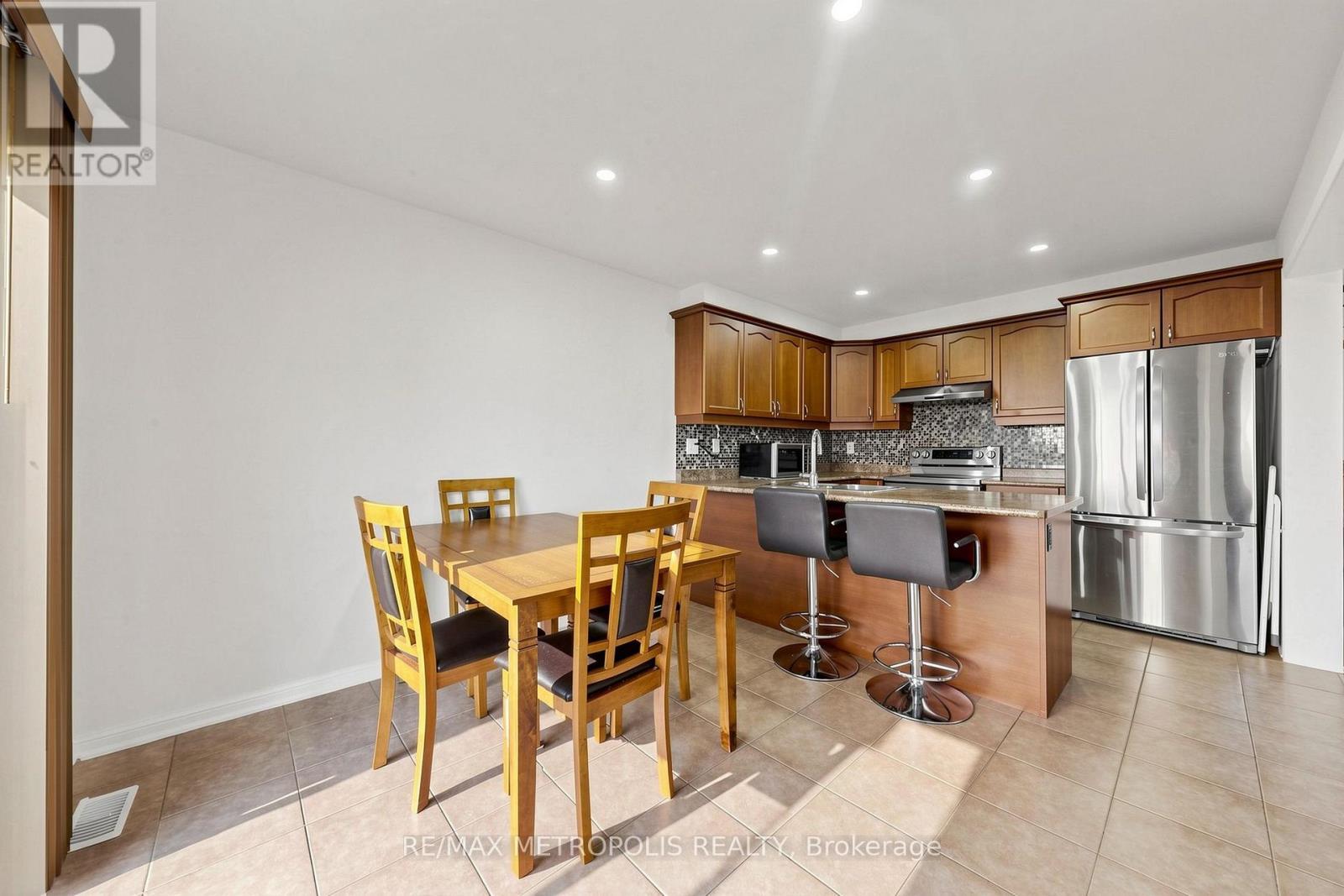 1913 Liatris Drive, Pickering, ON