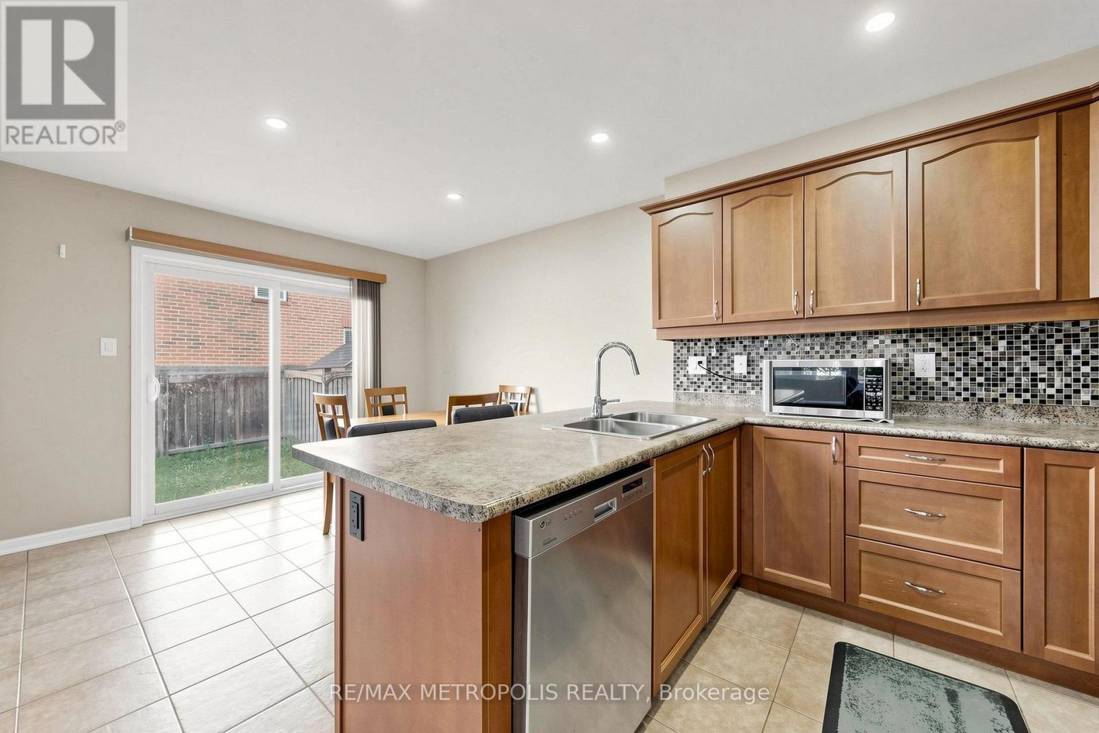 1913 Liatris Drive, Pickering, ON
