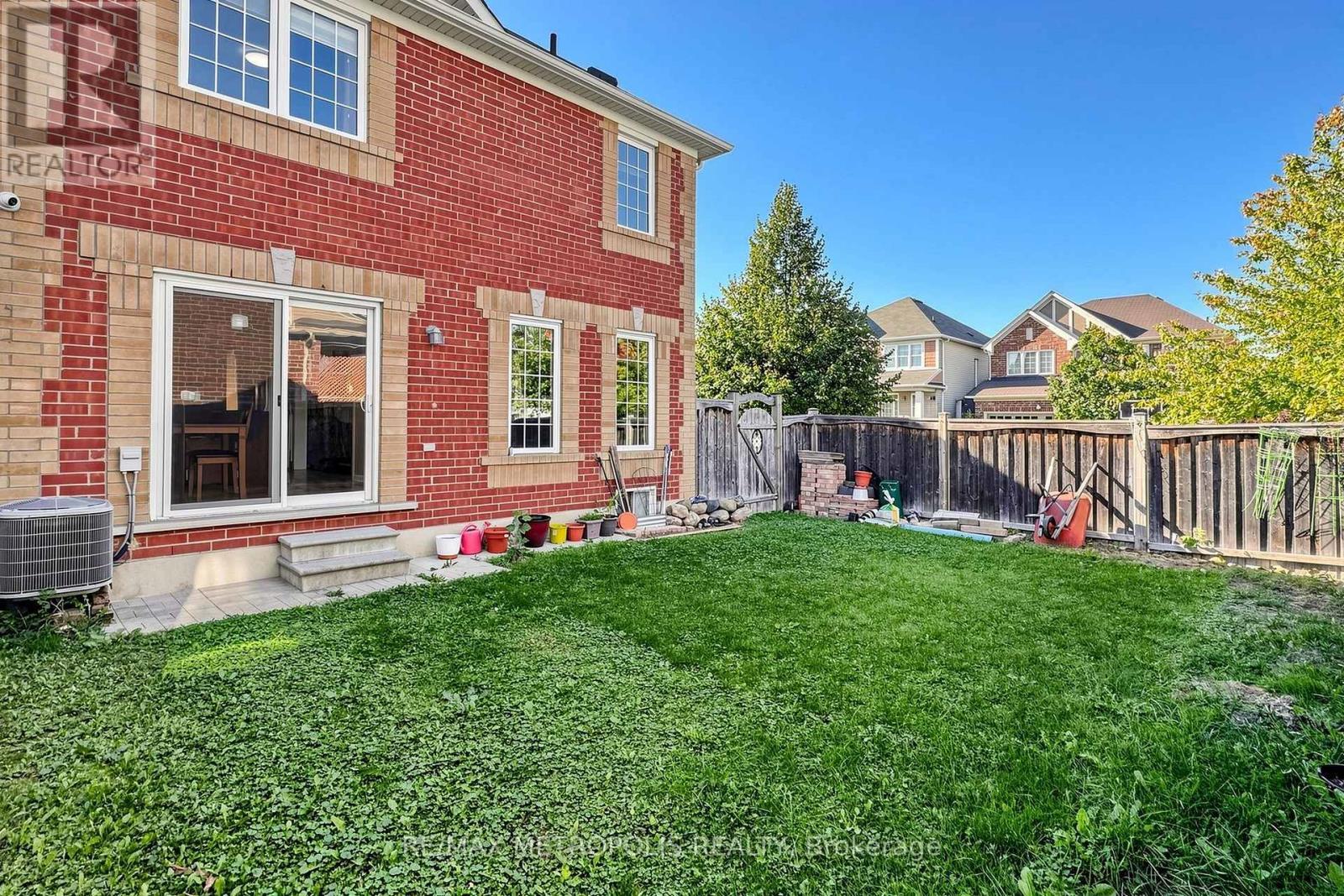 1913 Liatris Drive, Pickering, ON