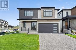 8905 ANGIE DRIVE Niagara Falls, ON L2H 3W8