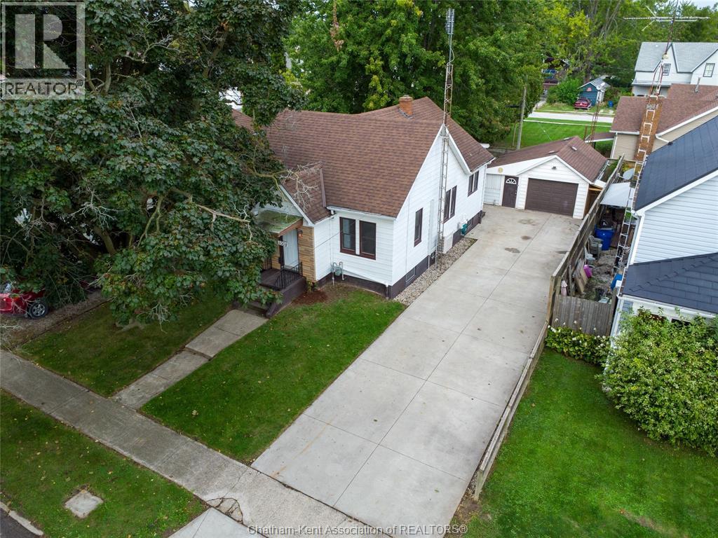 1008 James Street, Wallaceburg, ON