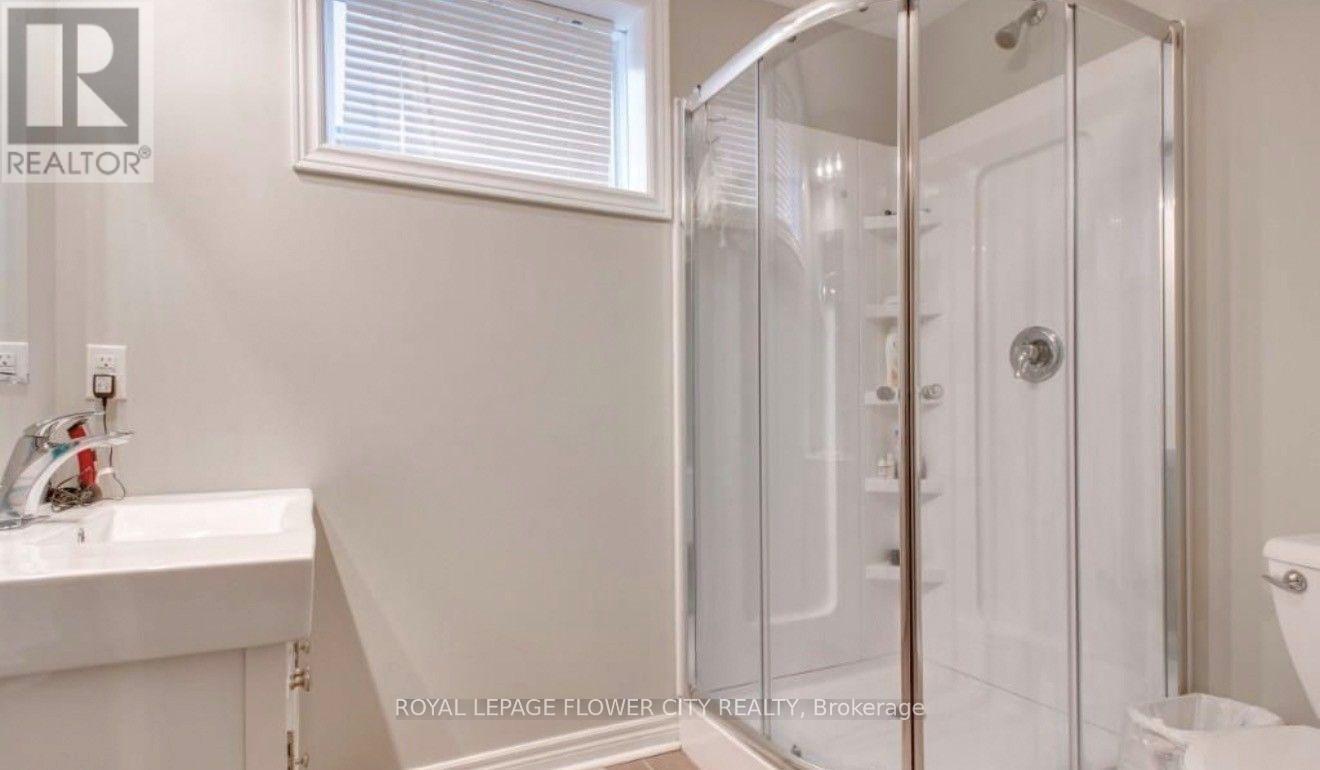 423 Champlain Avenue, Woodstock, ON