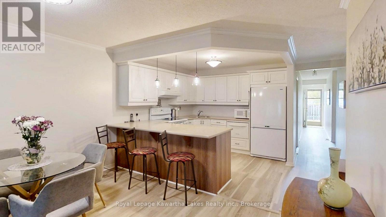 6 - 234 Water Street, Scugog (Port Perry), ON