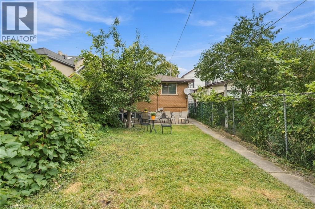 23 Chatham Street, Hamilton, ON