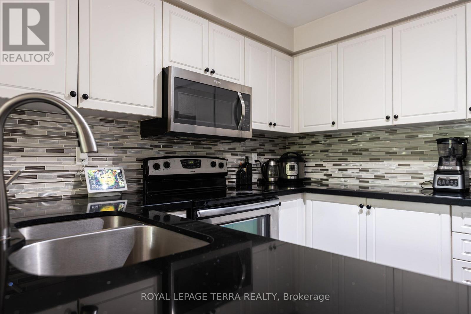 7 - 2871 Darien Road, Burlington, ON