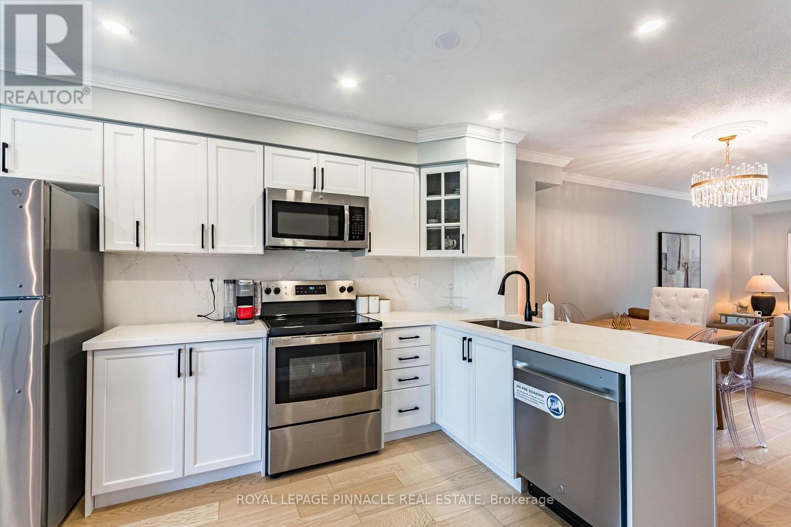 4 - 3480 Upper Middle Road, Burlington, ON