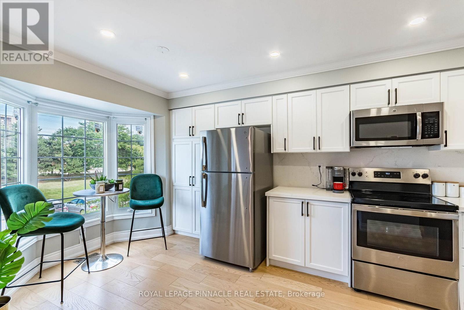 4 - 3480 Upper Middle Road, Burlington, ON