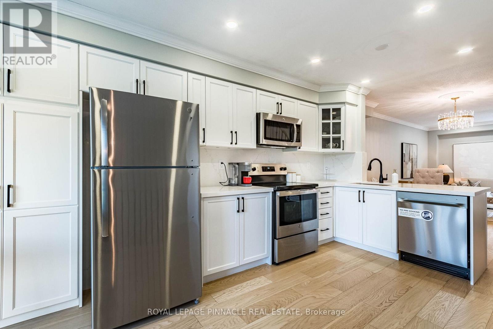 4 - 3480 Upper Middle Road, Burlington, ON