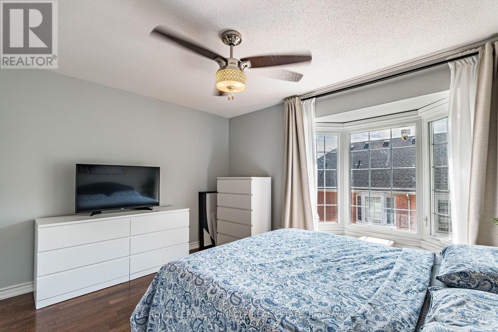 4 - 3480 Upper Middle Road, Burlington, ON