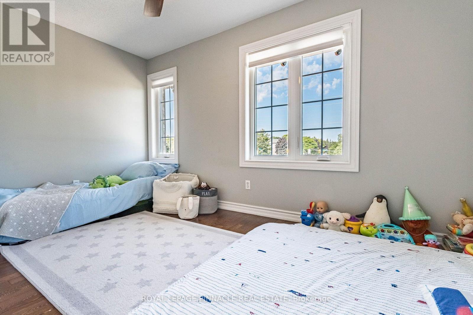 4 - 3480 Upper Middle Road, Burlington, ON