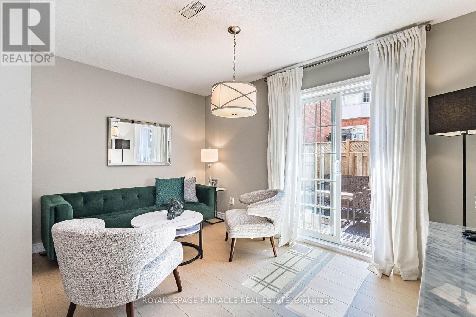 4 - 3480 Upper Middle Road, Burlington, ON