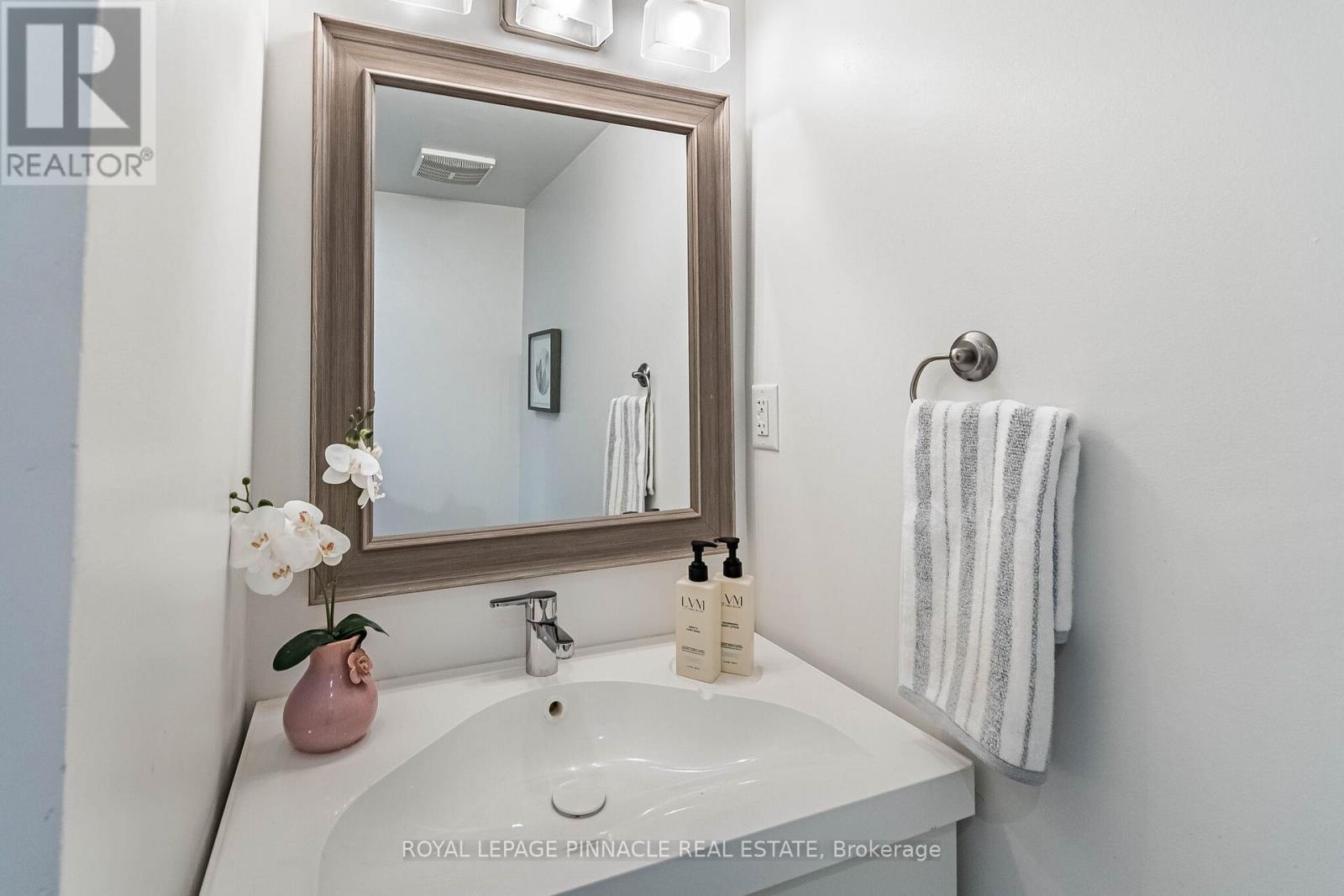 4 - 3480 Upper Middle Road, Burlington, ON