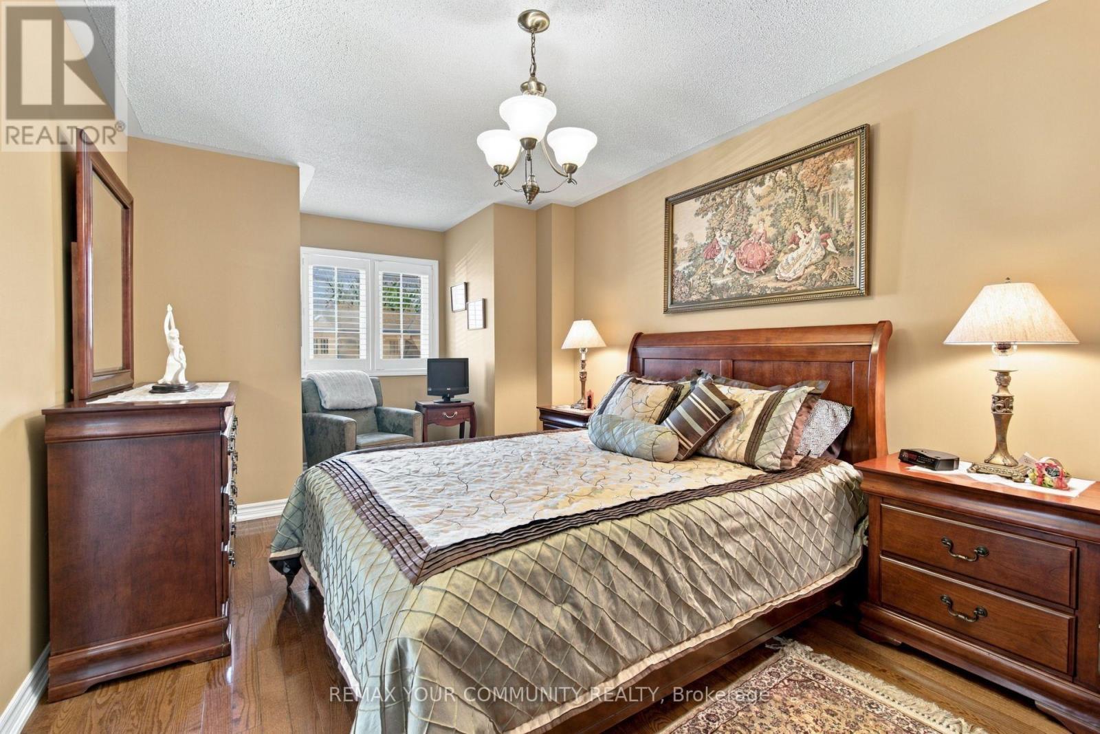 1632 Samuelson Circle, Mississauga, ON