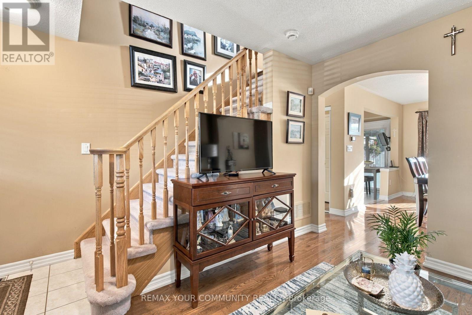 1632 Samuelson Circle, Mississauga, ON
