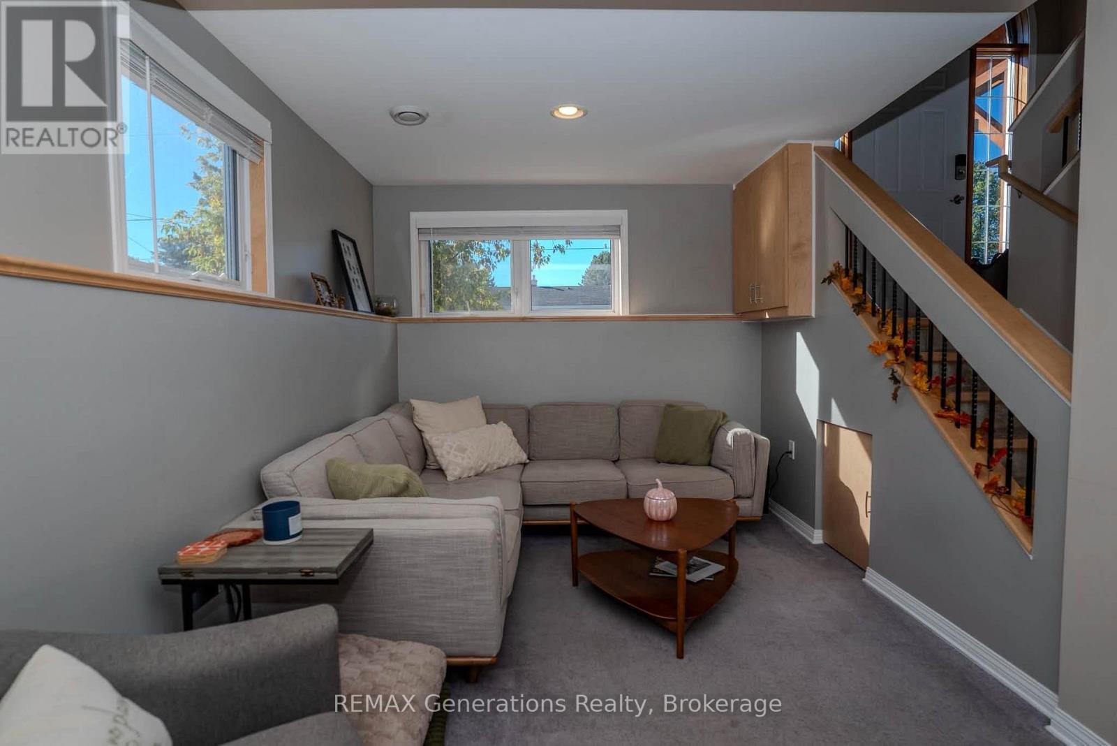 330 Montclair Street, Thunder Bay (Current River), ON
