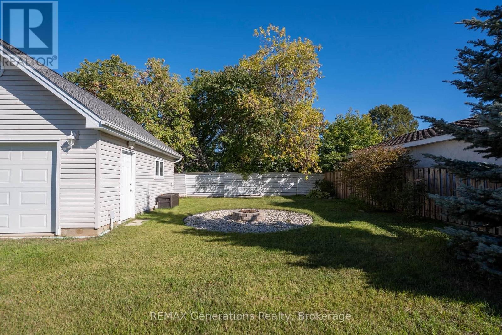 330 Montclair Street, Thunder Bay (Current River), ON