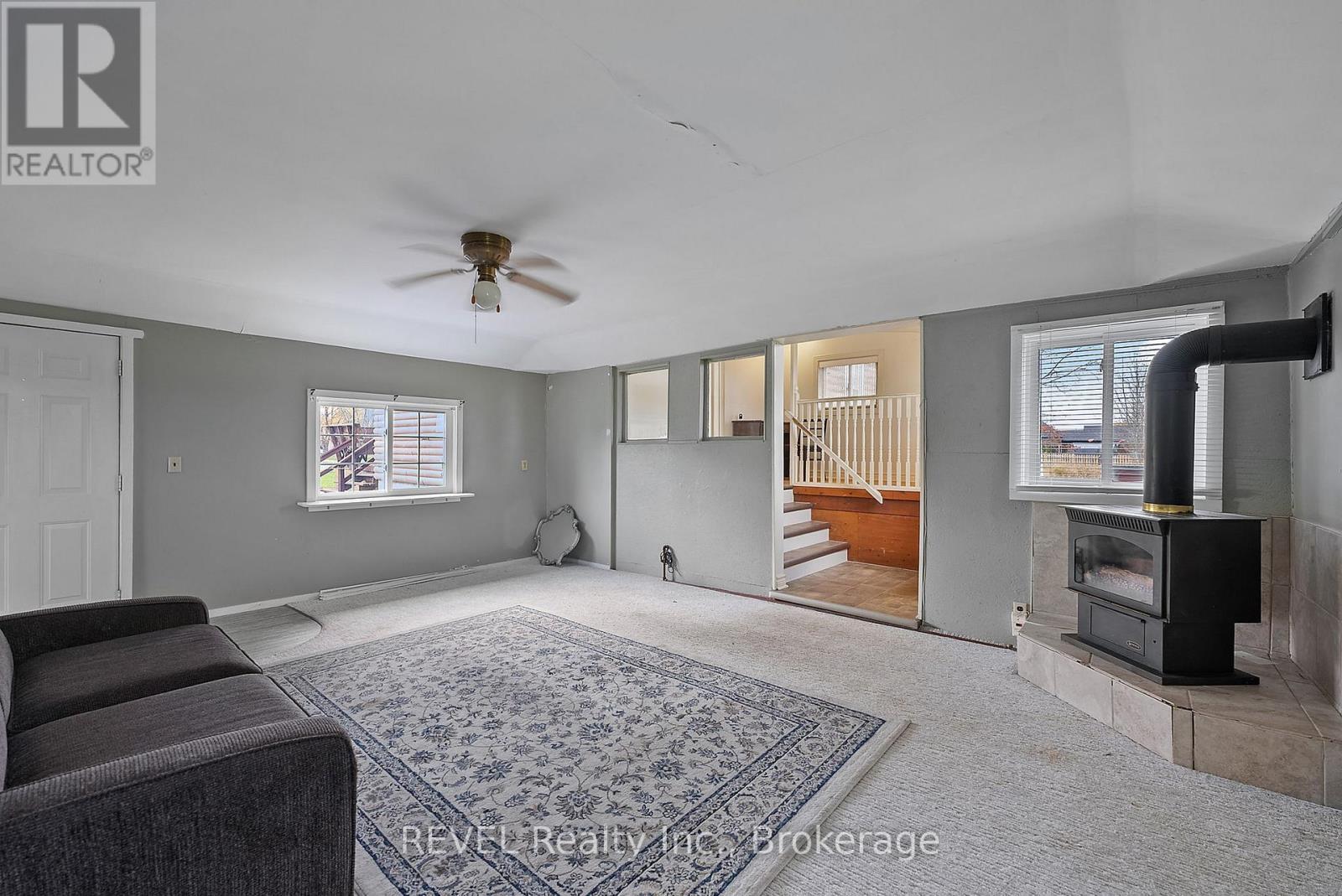 801 South Coast Drive, Haldimand (Nanticoke), ON