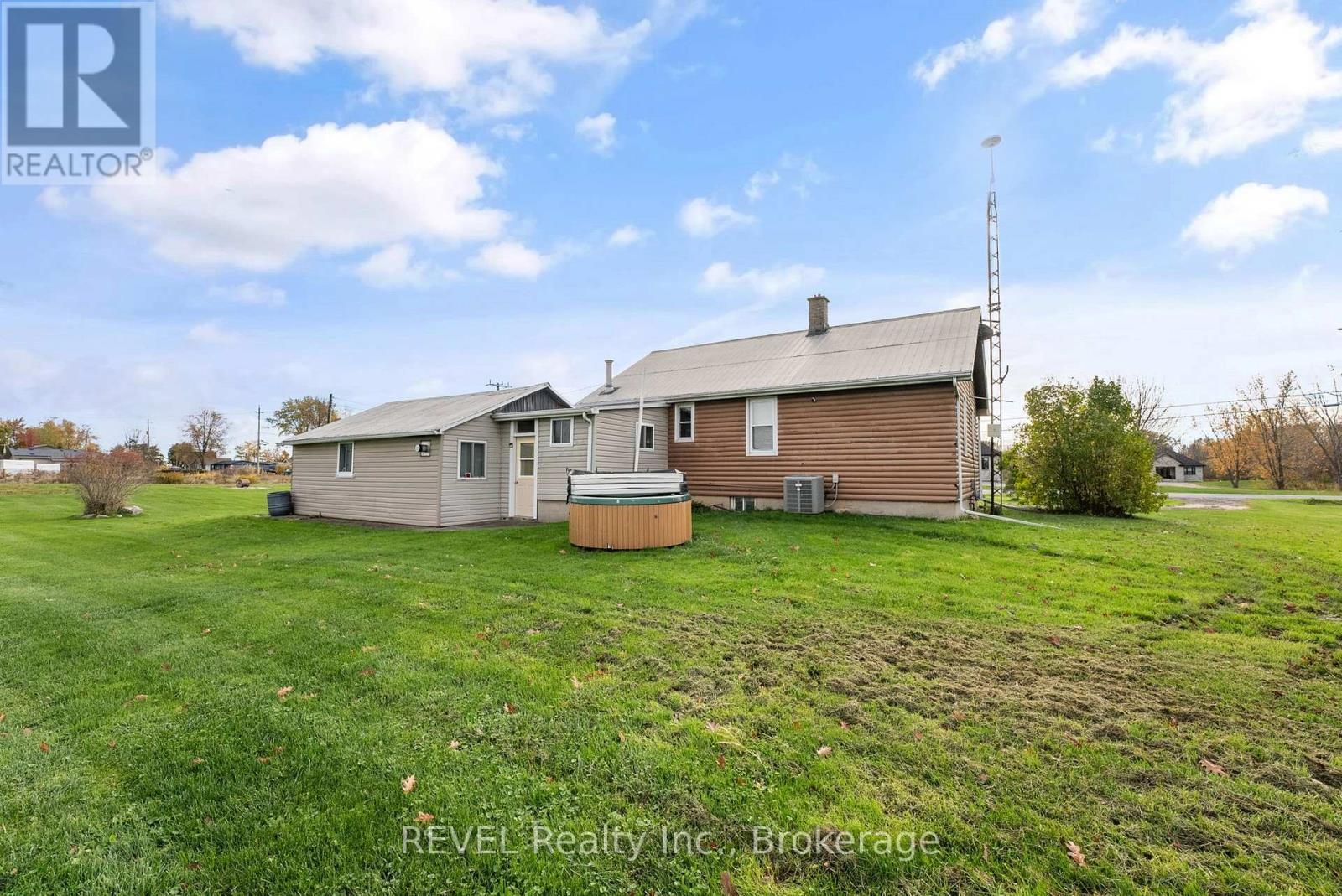 801 South Coast Drive, Haldimand (Nanticoke), ON